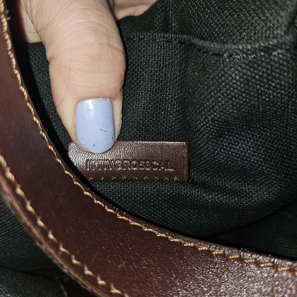 Burberry Haymarket Check Brooke Hobo - Picture 3 of 15